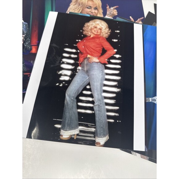 DOLLY PARTON PHOTO COLLECTION 8 x 10 LOT OF 22 Performance Press Candid etc - Picture 11 of 16